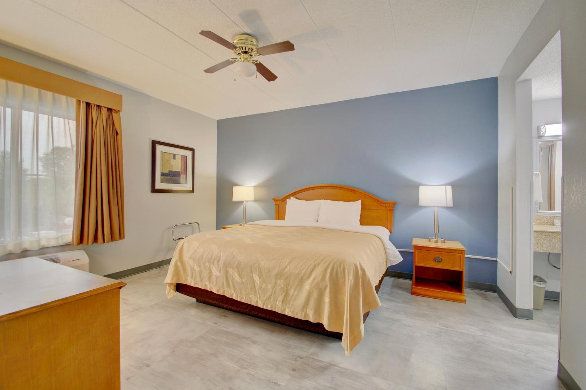 Quality Inn & Suites Cvg Airport Erlanger Ngoại thất bức ảnh