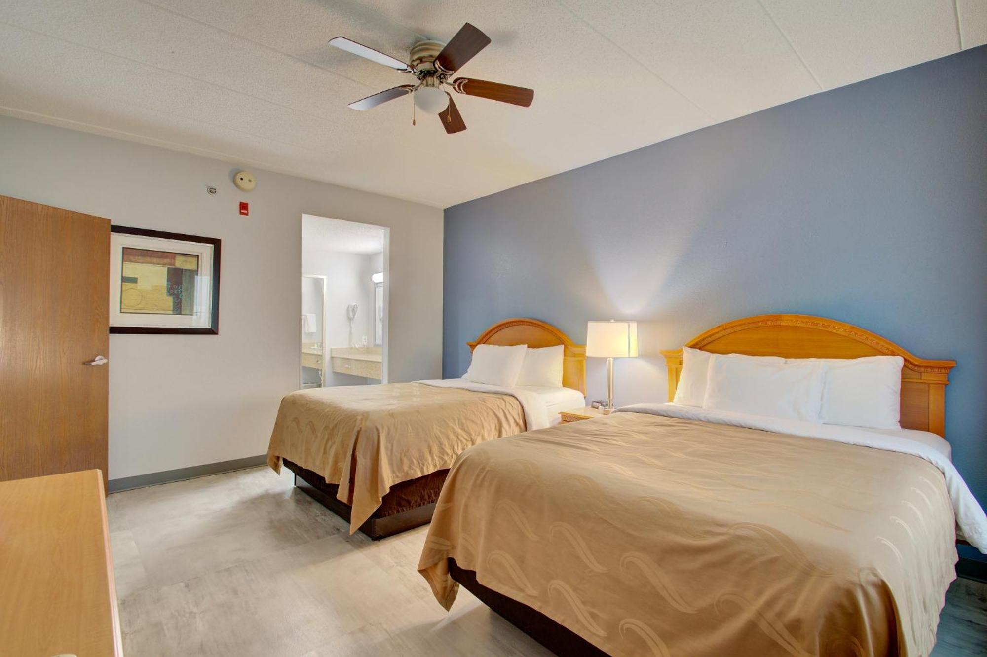 Quality Inn & Suites Cvg Airport Erlanger Ngoại thất bức ảnh