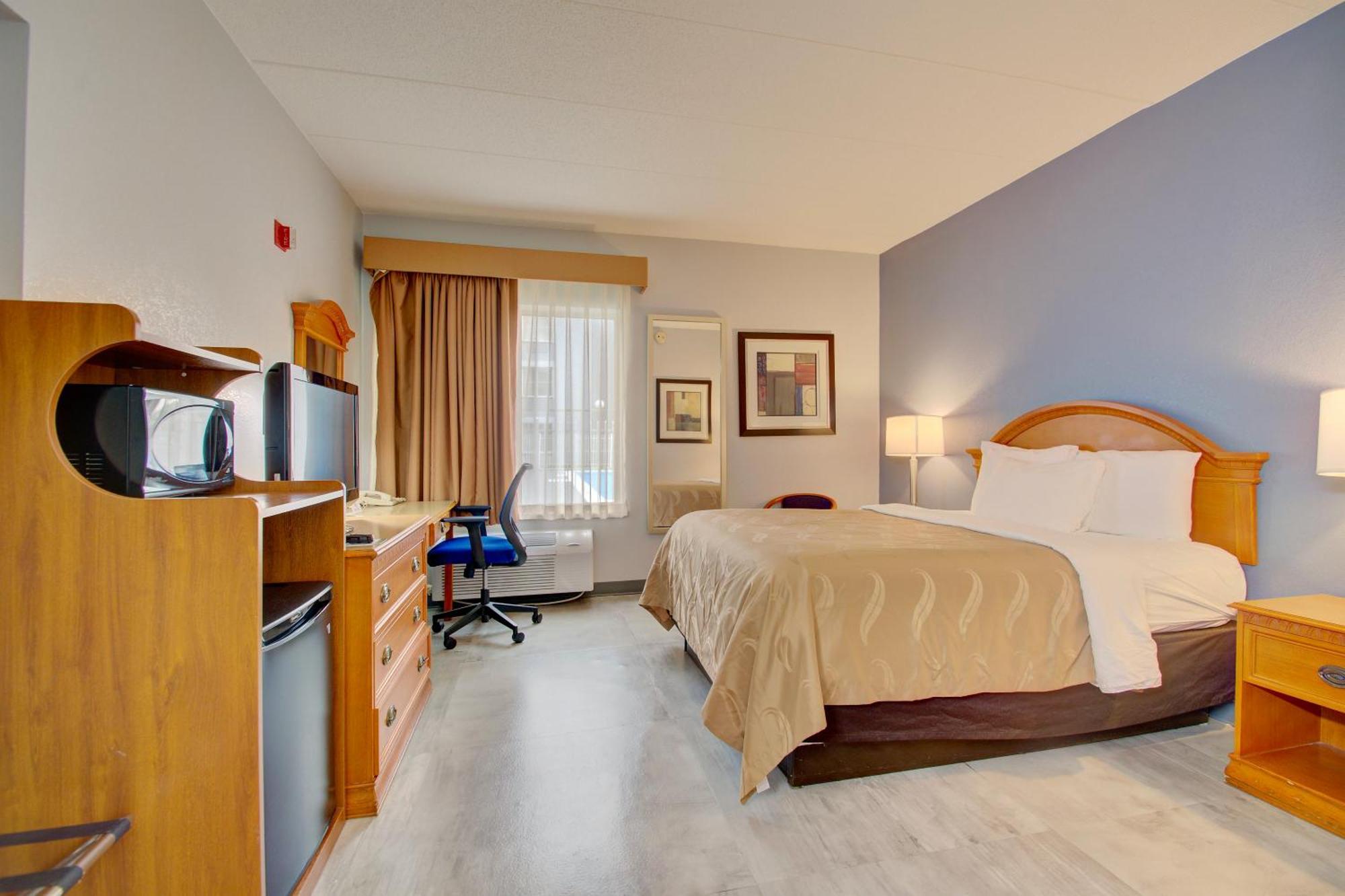 Quality Inn & Suites Cvg Airport Erlanger Ngoại thất bức ảnh