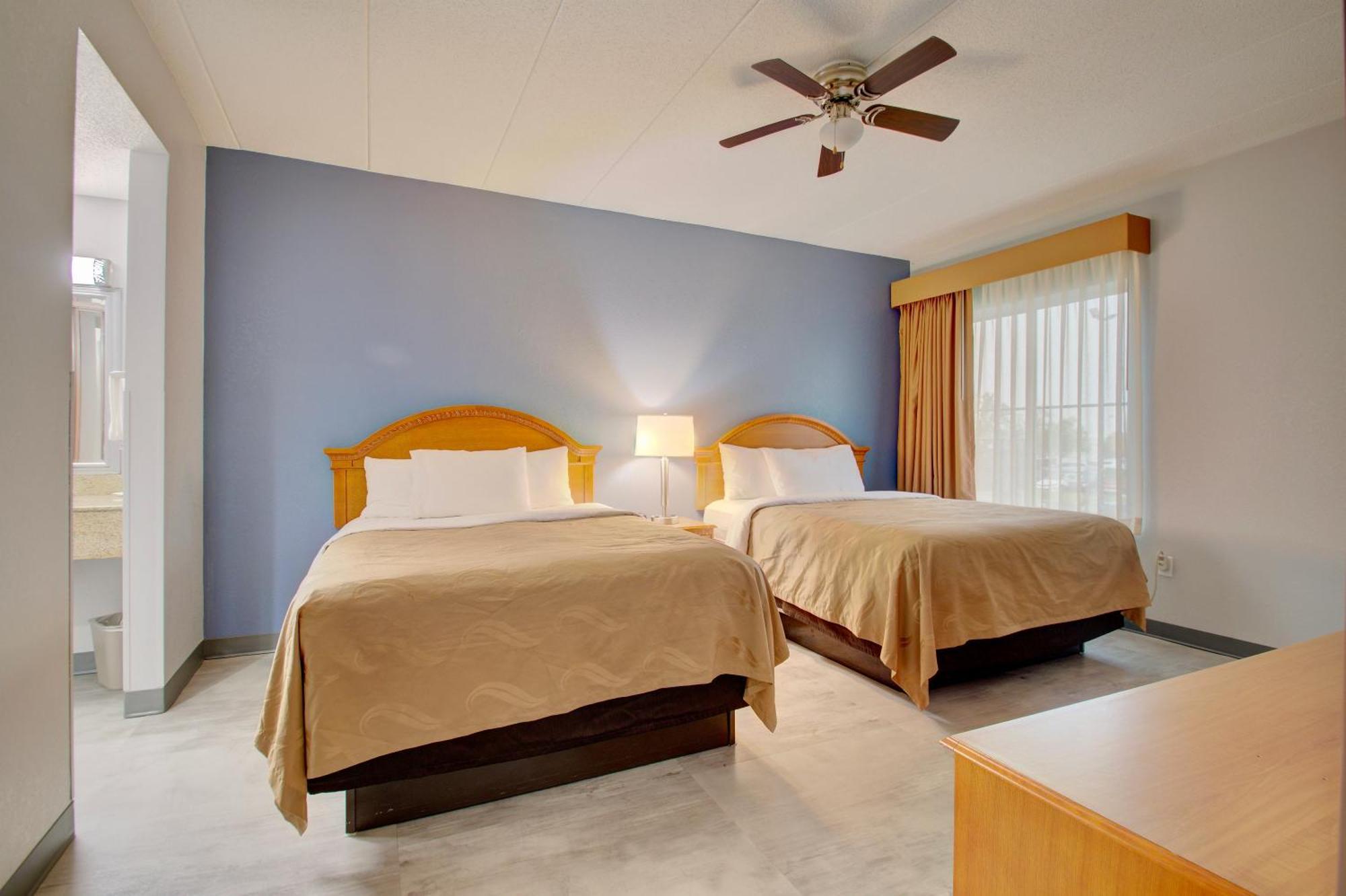 Quality Inn & Suites Cvg Airport Erlanger Ngoại thất bức ảnh