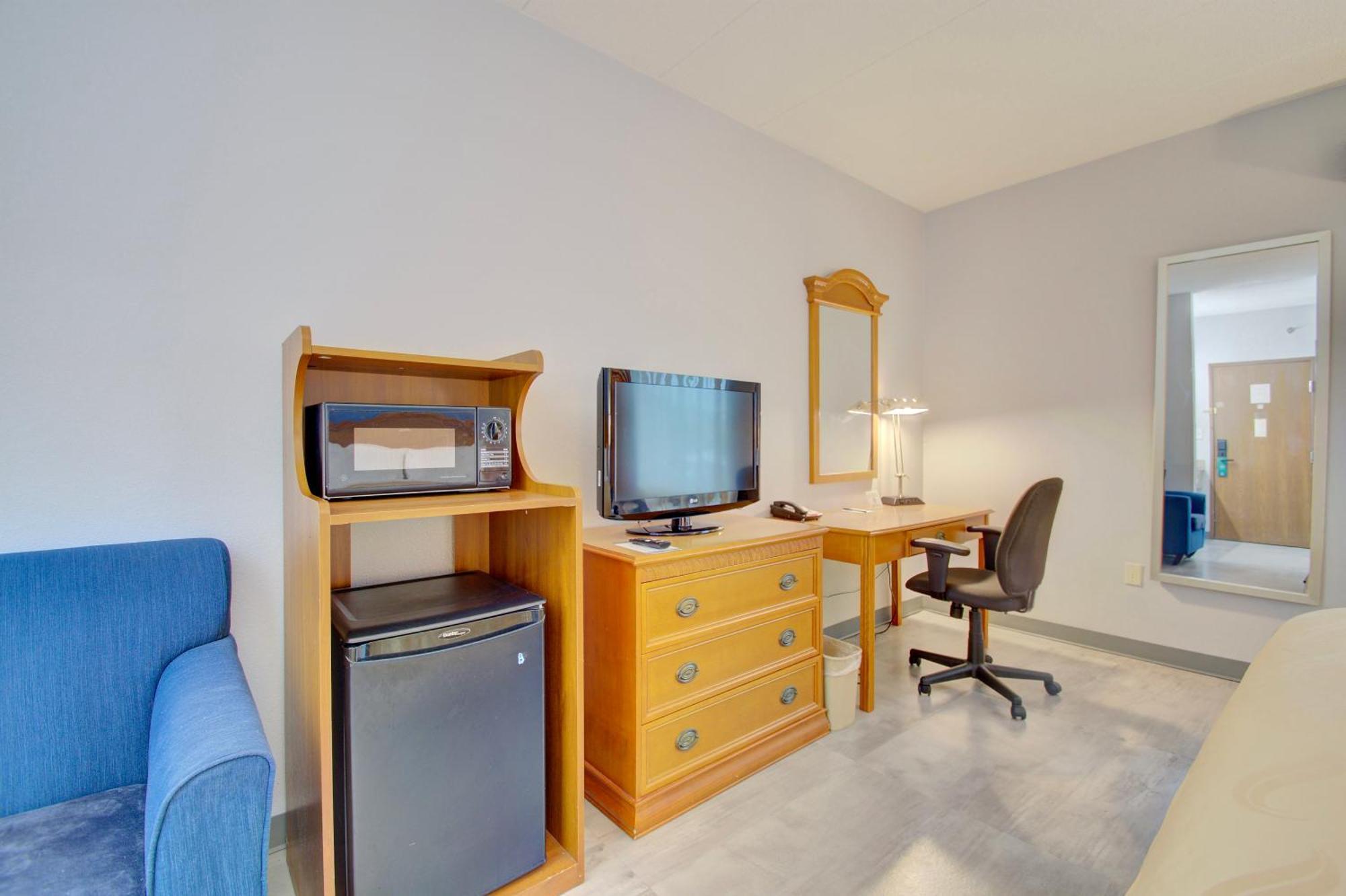 Quality Inn & Suites Cvg Airport Erlanger Ngoại thất bức ảnh