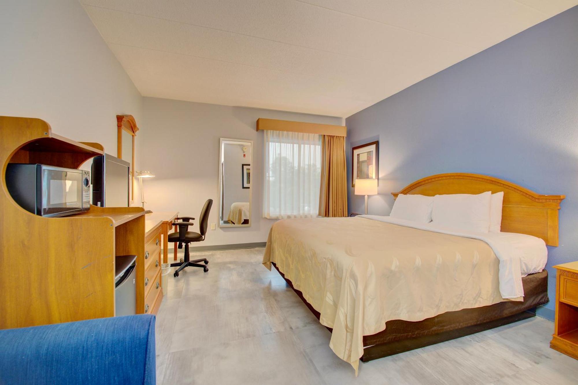 Quality Inn & Suites Cvg Airport Erlanger Ngoại thất bức ảnh