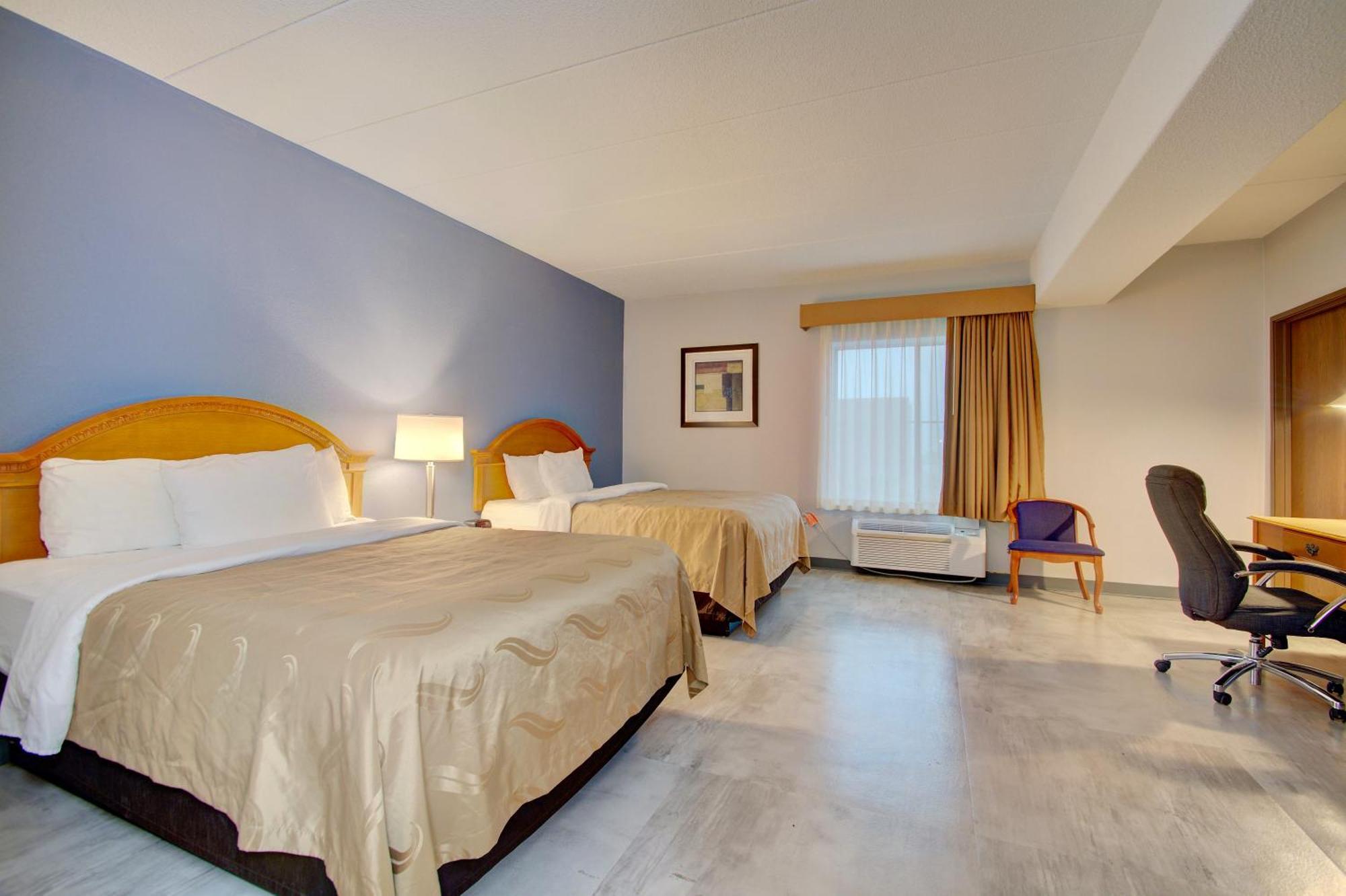 Quality Inn & Suites Cvg Airport Erlanger Ngoại thất bức ảnh